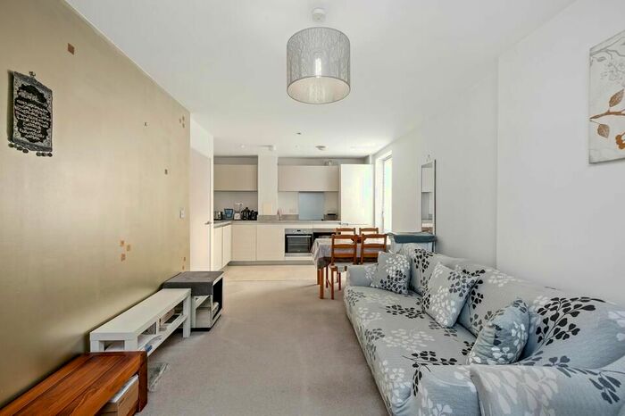 2 Bedroom Flat To Rent In Robertson Road, London, E16