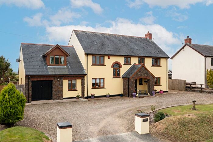 6 Bedroom Detached House For Sale In Portfield Gate, Haverfordwest, SA62