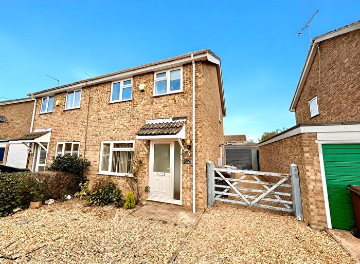 3 Bedroom Semi Detached House To Rent In Greylag Close, Salhouse, Norwich, NR13