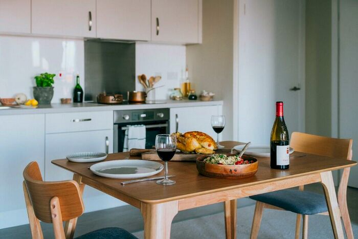 1 Bedroom Apartment To Rent In Sweet Street, Leeds, West Yorkshire, LS11