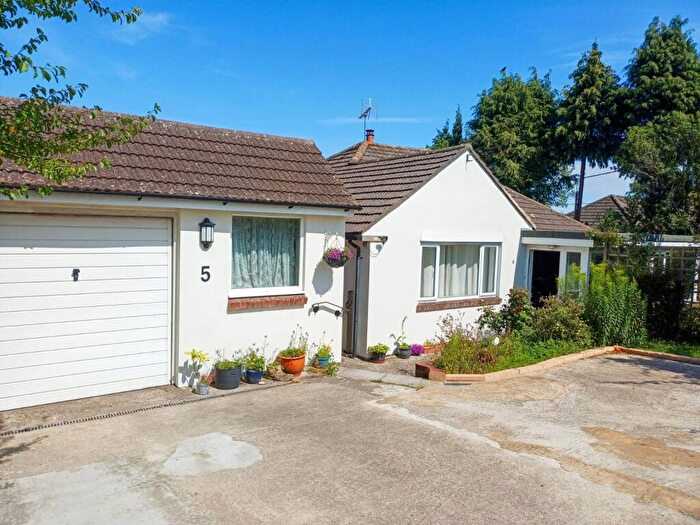 3 Bedroom Bungalow For Sale In Highfield Close, Charminster, Dorchester, Dorset, DT2