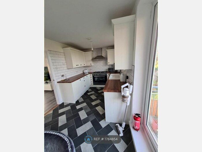 3 Bedroom Terraced House To Rent In St. Fabians Drive, Chelmsford, CM1