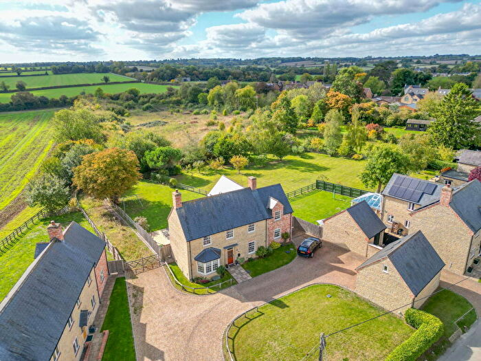 5 Bedroom Detached House For Sale In Lumber Lane, Paulerspury, Towcester, NN12