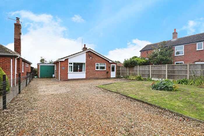 2 Bedroom Detached Bungalow For Sale In Risegate Road, Gosberton, Spalding, PE11