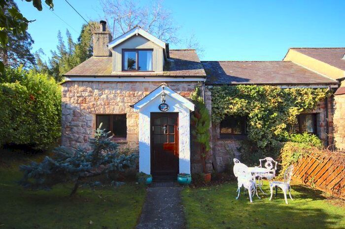 3 Bedroom Cottage For Sale In Oakleigh Cottage, Conwy, LL32