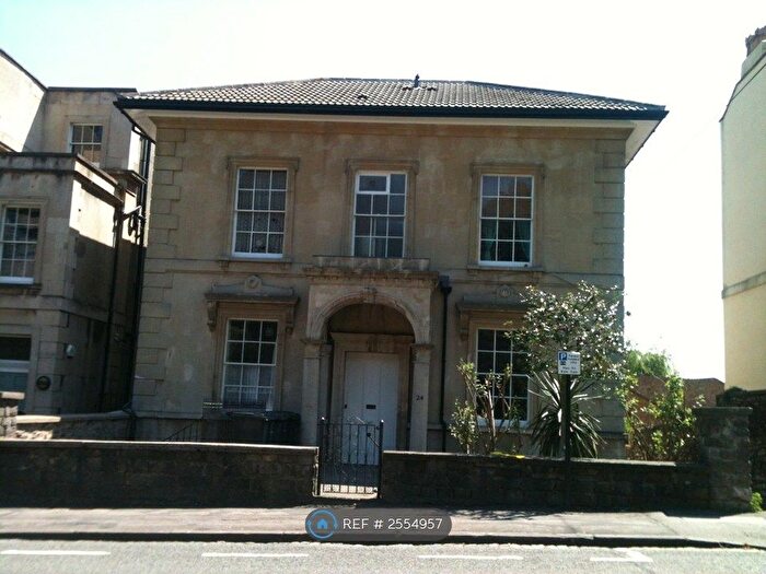 1 Bedroom Flat To Rent In Cotham Road, Bristol, BS6