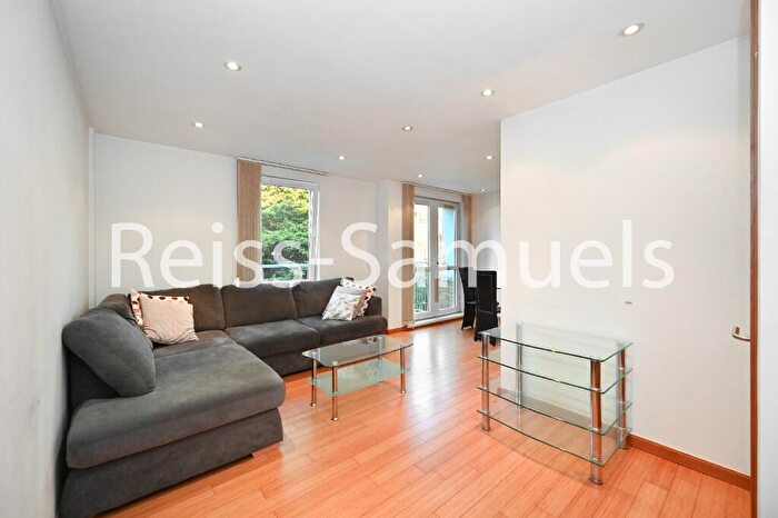 1 Bedroom Apartment To Rent In Helion Court, Westferry Road, London, E14