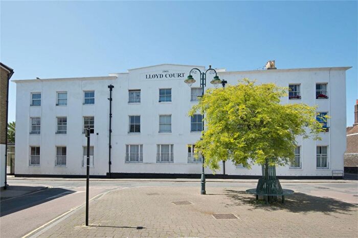 1 Bedroom Flat To Rent In Lloyd Court, High Street, Deal, Kent, CT14