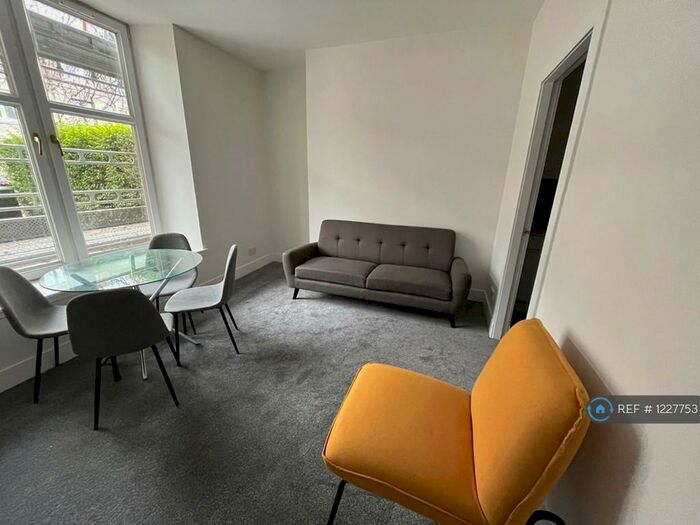 1 Bedroom Flat To Rent In Walker Road, Aberdeen, AB11