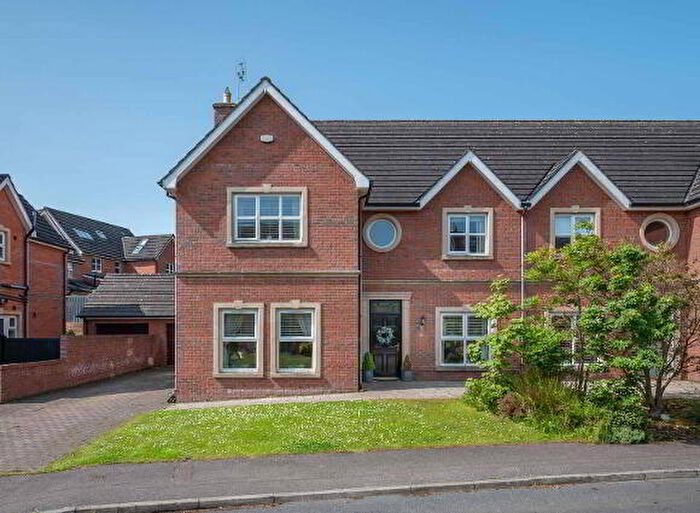 6 Bedroom Semi-Detached House For Sale In Rockhill, Donaghadee, BT21