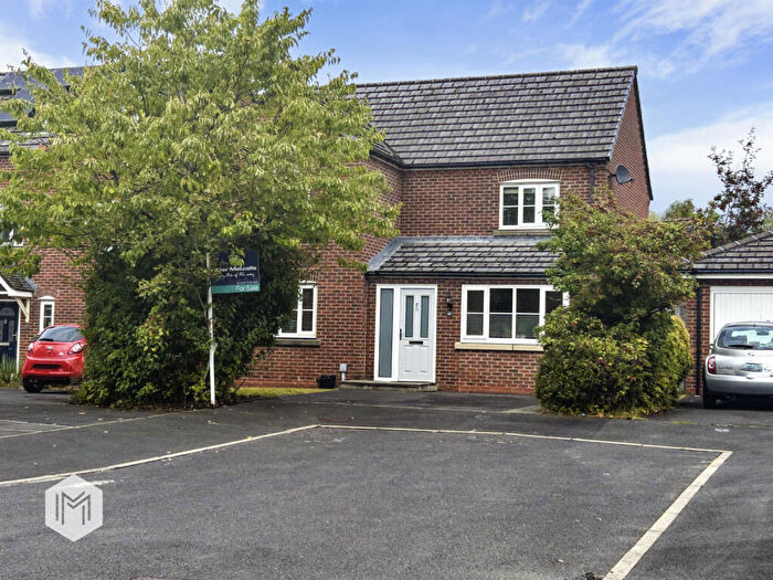 4 Bedroom Detached House For Sale In Whitington Close, Bolton, Greater Manchester, BL3