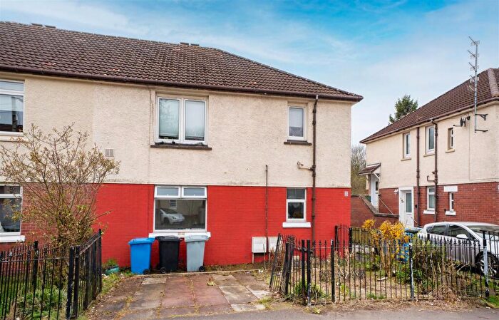 2 Bedroom Flat To Rent In Overton Road, Cambuslang, Glasgow, G72