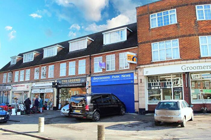 2 Bedroom Maisonette To Rent In Bradmore Green, Brookmans Park, AL9