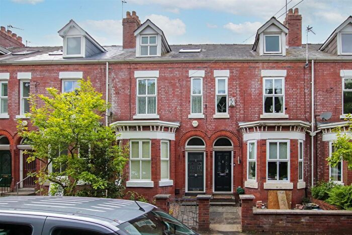 4 Bedroom Terraced House For Sale In Charter Road, Altrincham, WA15