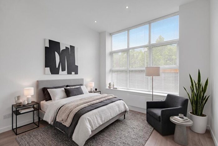 1 Bedroom Flat To Rent In **Limited Offer: £. Rent Contribution - Sunrise Parkway, Milton Keynes, MK14