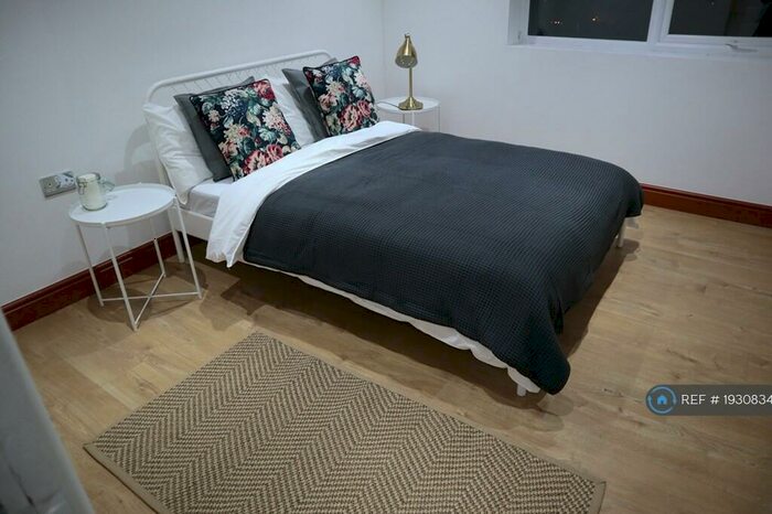 Studio To Rent In Endsleigh Road, Bedford, MK42