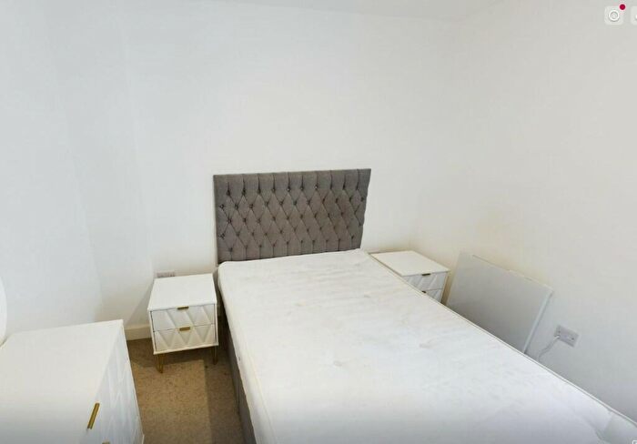 2 Bedroom Apartment To Rent In Carver Street, Birmingham, B1