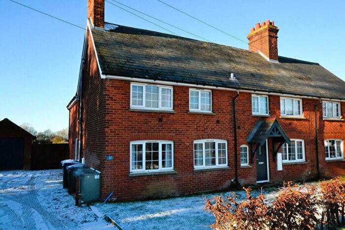 3 Bedroom Terraced House To Rent In Bygrave, Hertfordshire, SG7