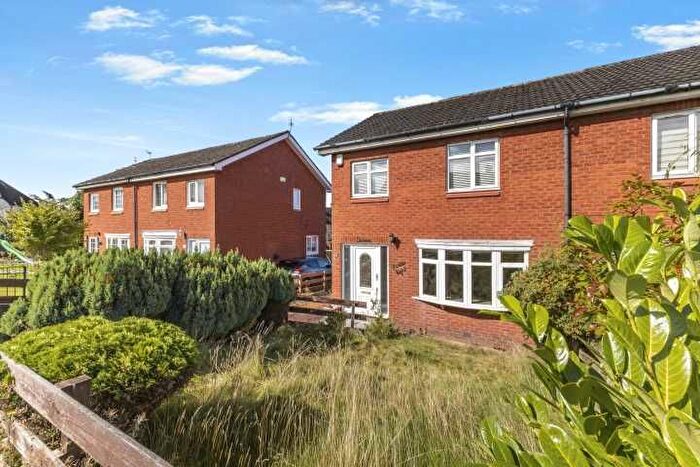 3 Bedroom Semi-detached House For Sale In Muirhead Road, Baillieston, Glasgow, G69