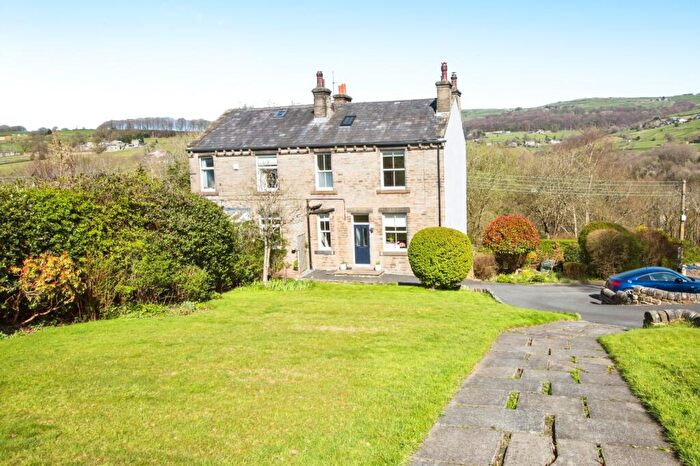 4 Bedroom Semi-Detached House For Sale In Luddendenfoot, Halifax, HX2