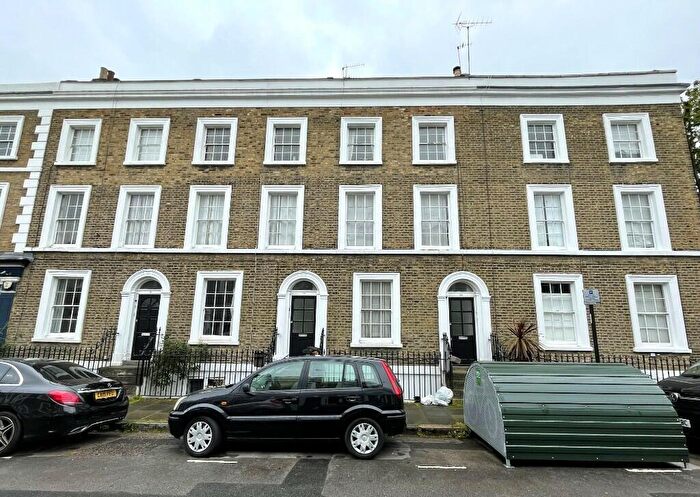 2 Bedroom Flat To Rent In Remington Street, London, N1