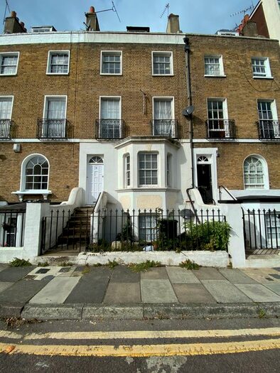 1 Bedroom Terraced House To Rent In Milton Place, Gravesend, DA12