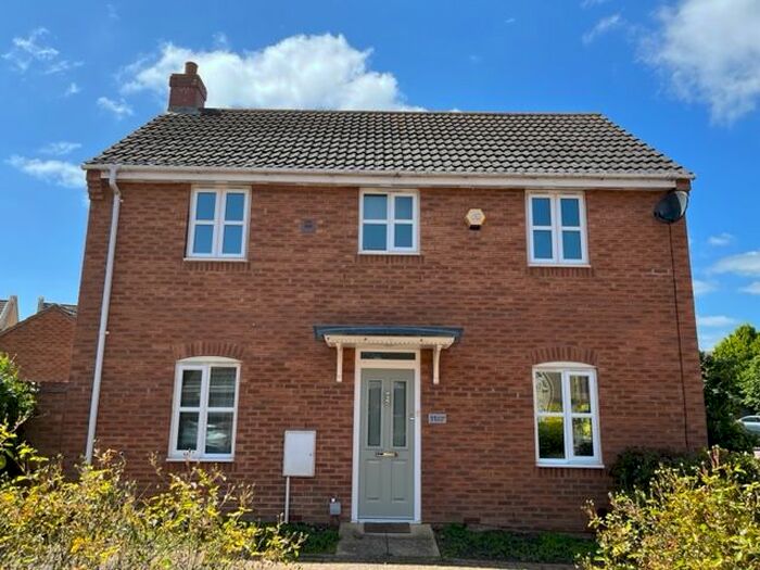 3 Bedroom Property To Rent In Crystal Drive, Sugar Way, Peterborough, PE2