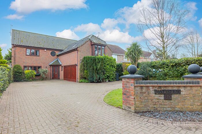 5 Bedroom Detached House For Sale In Station Road, Ormesby, NR29