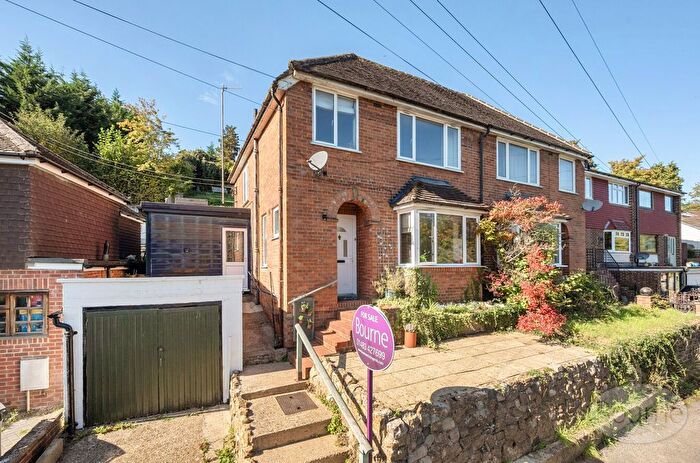 3 Bedroom Semi-detached House For Sale In Cliffe Road, Godalming, Surrey, GU7