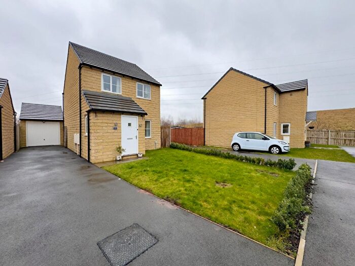 3 Bedroom Detached House For Sale In Park Gate Close, Hapton, Burnley, BB12