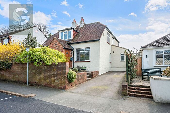 4 Bedroom Detached House For Sale In West Street, Ewell Village, Epsom, Surrey, KT17
