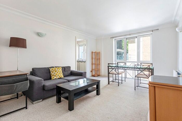 2 Bedroom Flat To Rent In Chamberlain House, SE1