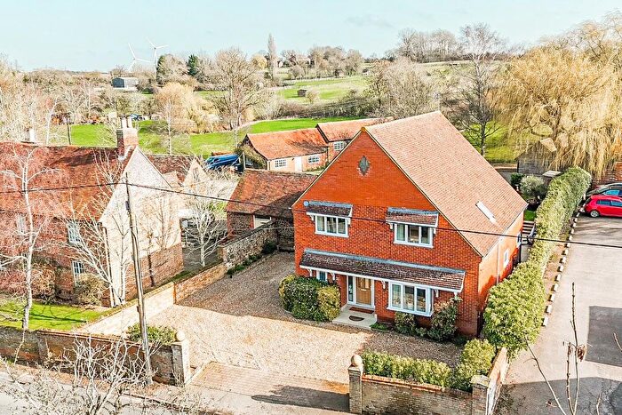 4 Bedroom Detached House For Sale In Leighton Road, Heath And Reach, Leighton Buzzard, LU7