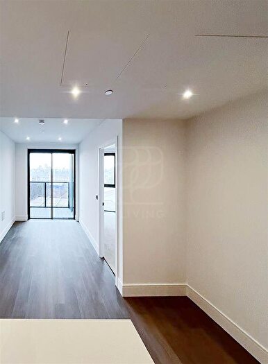 1 Bedroom Flat To Rent In Wright Building, London, E2
