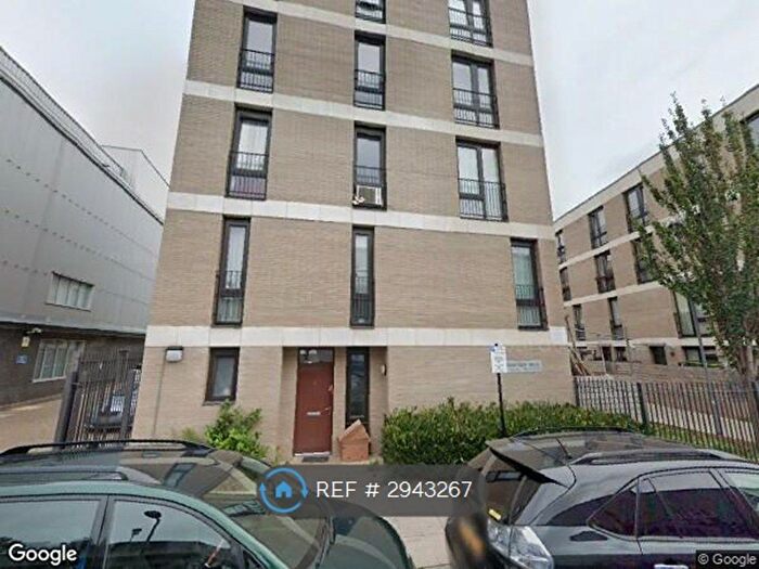 1 Bedroom Flat To Rent In Leaside Road, London, E5