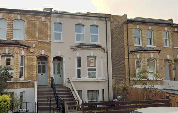 7 Bedroom House To Rent In Rossiter Road, Balham, London, SW12