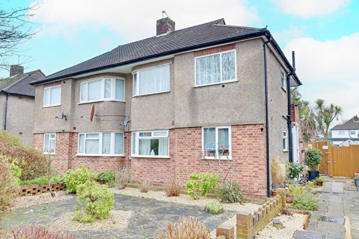 2 Bedroom Maisonette For Sale In Transmere Road, Petts Wood, BR5