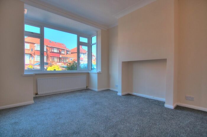 2 Bedroom Semi-Detached House To Rent In Clovelly Avenue, Grainger Park, Newcastle Upon Tyne, NE4
