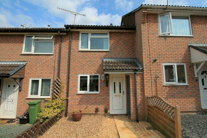 2 Bedroom Terraced House To Rent In Frome Road, West End, SO18