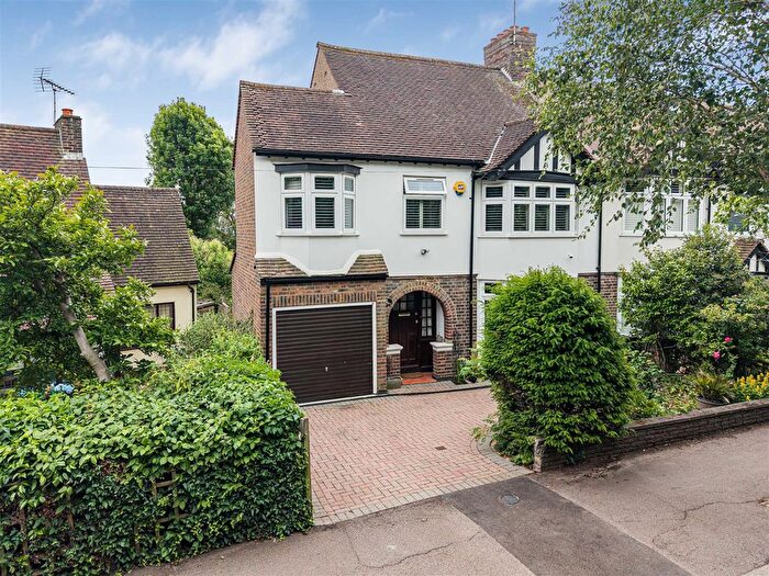 3 Bedroom Semi-Detached House For Sale In Woodberry Way, North Chingford, E4