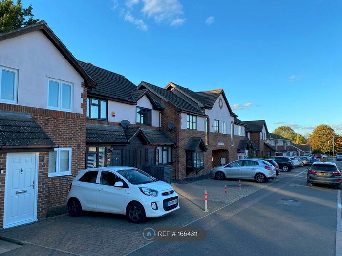 2 Bedroom Terraced House To Rent In Oakwood Terrace, Sittingbourne, ME10