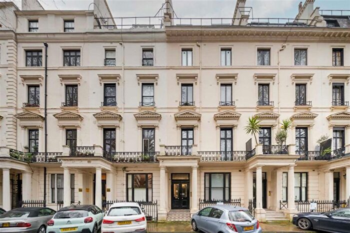 1 Bedroom Flat For Sale In Westbourne Terrace, Hyde Park, W2