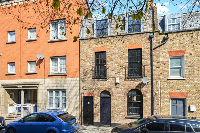 4 Bedroom Terraced House To Rent In Clark Street, London, E1