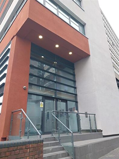 2 Bedroom Flat To Rent In Newhall Street, Birmingham, B3