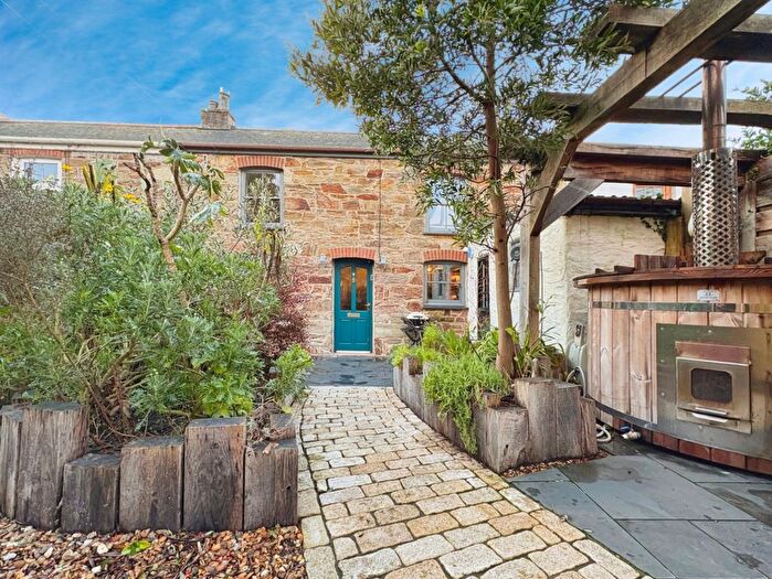 2 Bedroom Cottage For Sale In Mount Hawke, Charming Two Bed Cottage, TR4