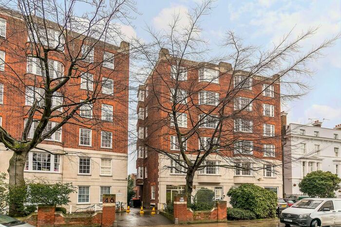 Studio To Rent In Kensington Park Road, Notting Hill, London, W11