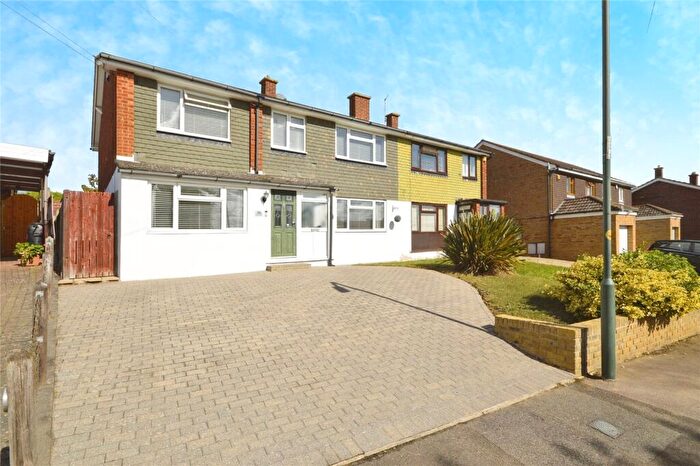 4 Bedroom Semi-Detached House For Sale In Vidgeon Avenue, Hoo, Rochester, Kent, ME3