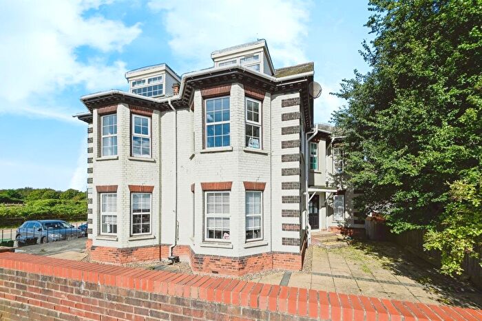 2 Bedroom Maisonette For Sale In Wisbech Road, King's Lynn, PE30