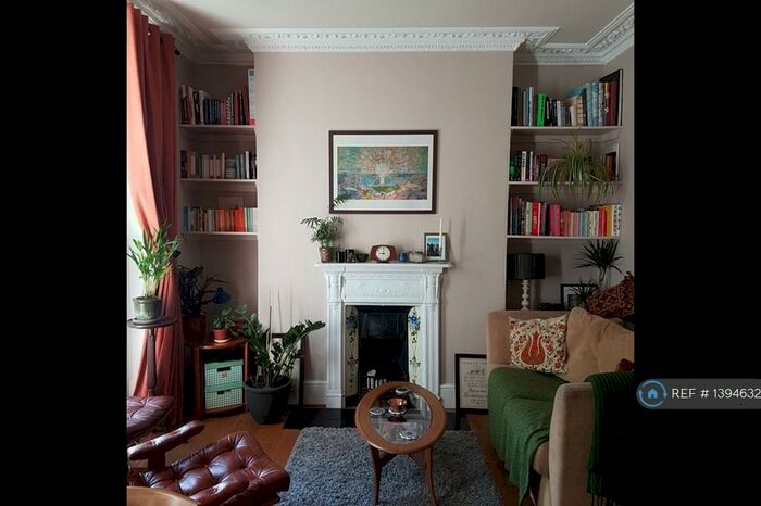 1 Bedroom Flat To Rent In Camberwell New Road, London, SE5