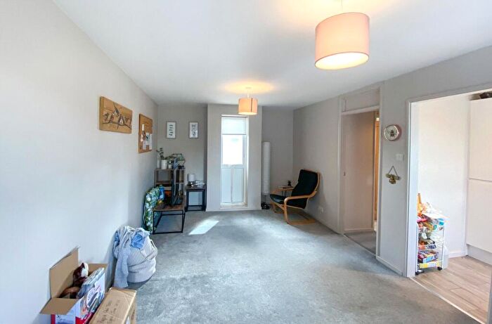 2 Bedroom Apartment To Rent In Spareacre Lane, Eynsham, Witney, Oxfordshire, OX29